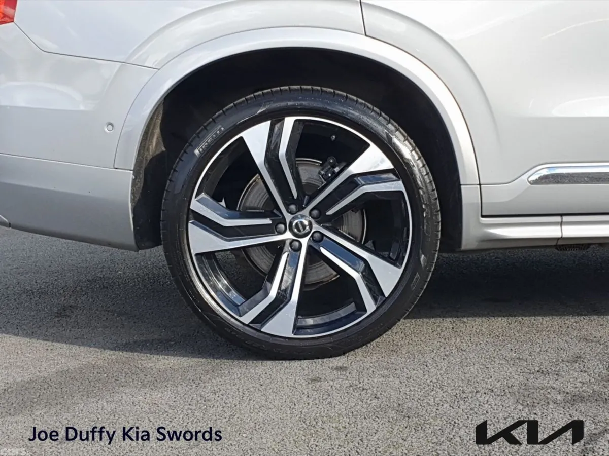 Volvo XC90 SUV, Petrol Plug-in Hybrid, 2025, Silver