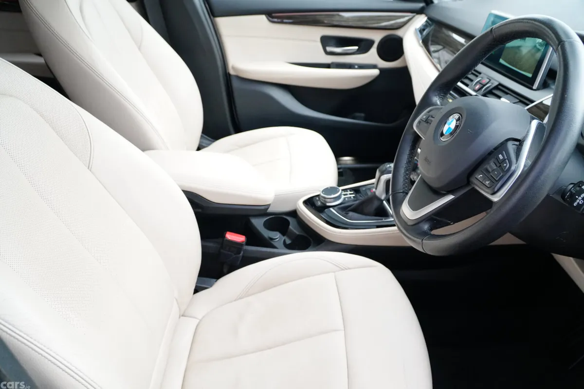 BMW 2-Series MPV, Diesel, 2019, White