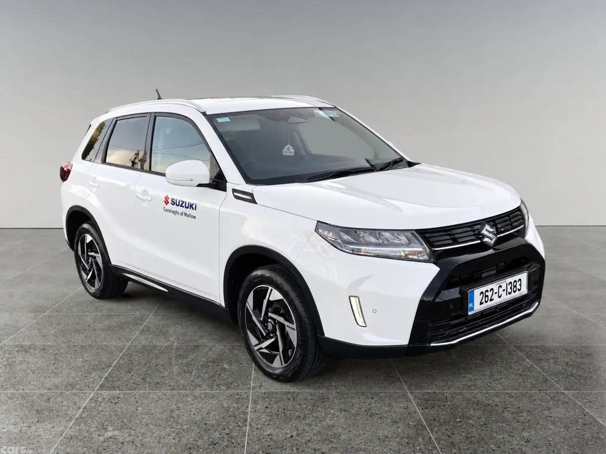 Suzuki Vitara SUV, Petrol Hybrid, 2026, White