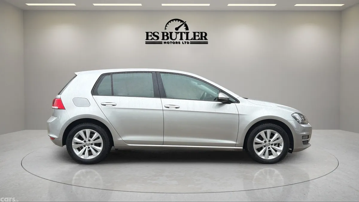 Volkswagen Golf Hatchback, Petrol, 2014, Grey
