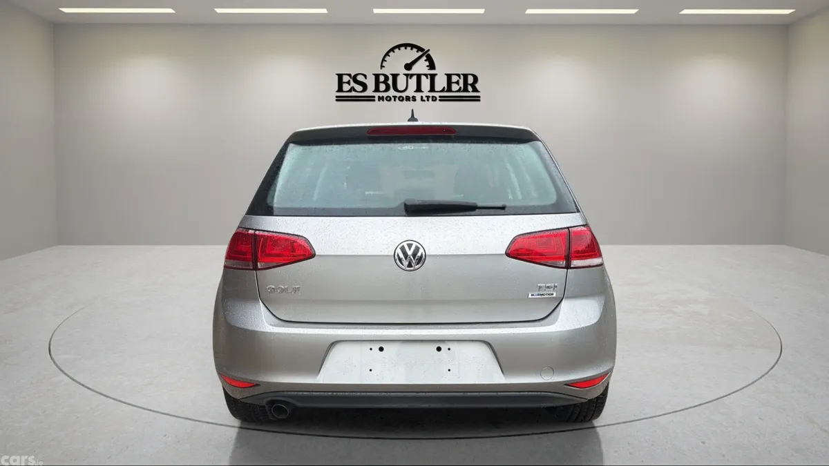 Volkswagen Golf Hatchback, Petrol, 2014, Grey