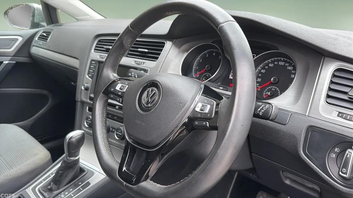 Volkswagen Golf Hatchback, Petrol, 2014, Grey