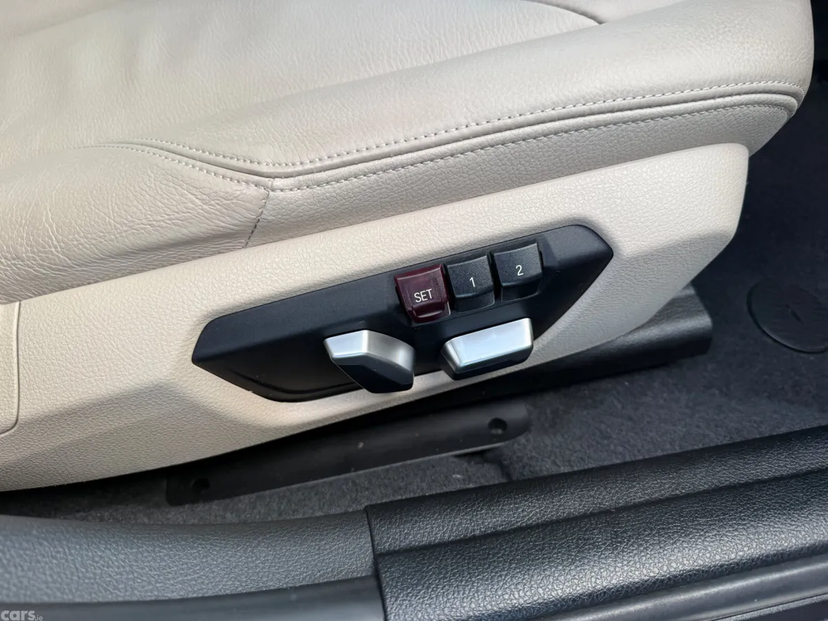 BMW 1-Series Hatchback, Diesel, 2018, Red