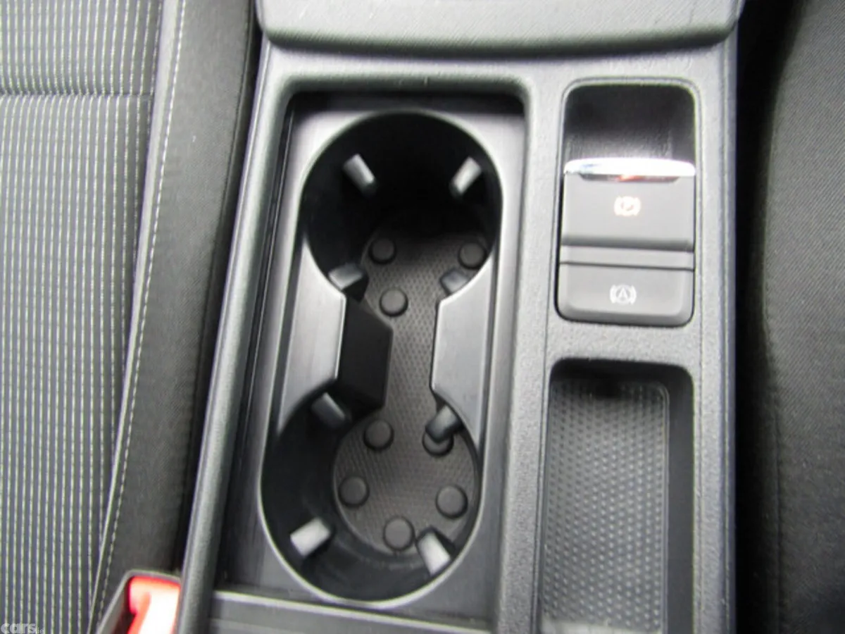 Skoda Octavia Hatchback, Diesel, 2021, Black