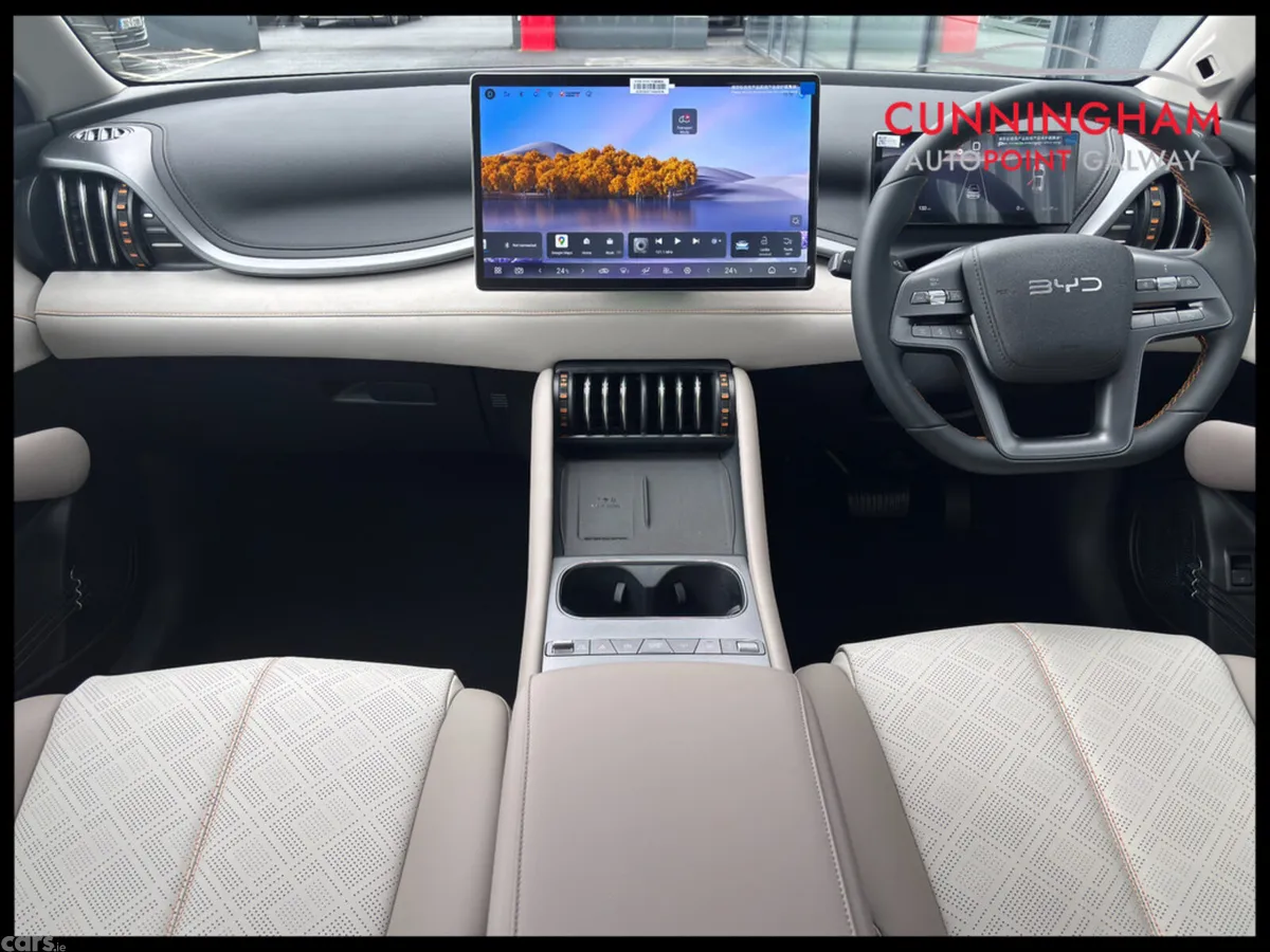 BYD ATTO 3 Hatchback, Electric, 2027, Black