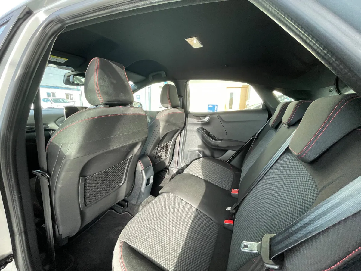 Ford Puma MPV, Petrol Hybrid, 2021, Grey