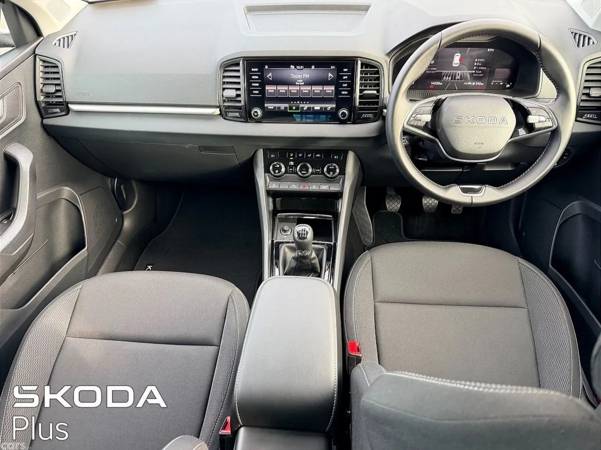Skoda Karoq Estate, Petrol, 2026, Black