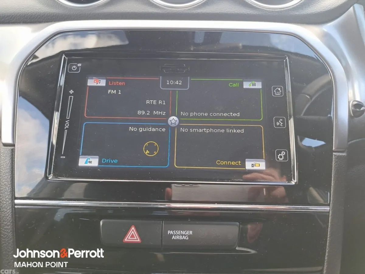 Suzuki Vitara SUV, Petrol, 2024, Grey