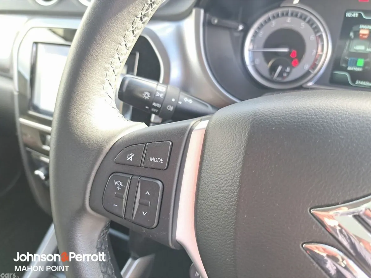 Suzuki Vitara SUV, Petrol, 2024, Grey
