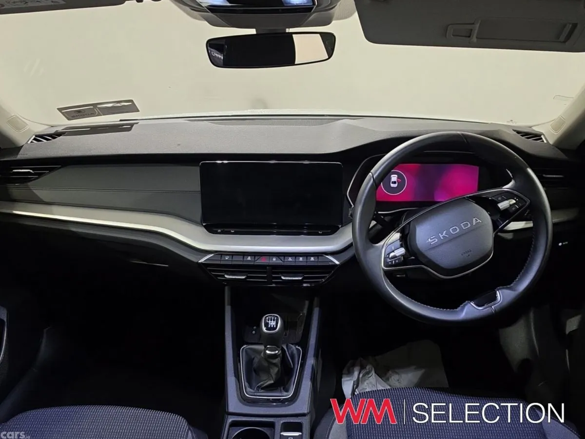 Skoda Octavia Saloon, Diesel, 2026, White