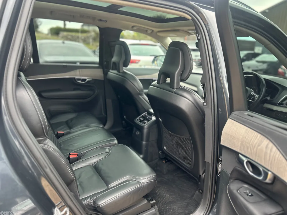 Volvo XC90 SUV, Petrol Plug-in Hybrid, 2021, Grey