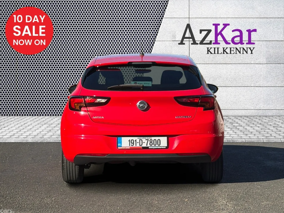 Opel Astra Hatchback, Diesel, 2019, Red