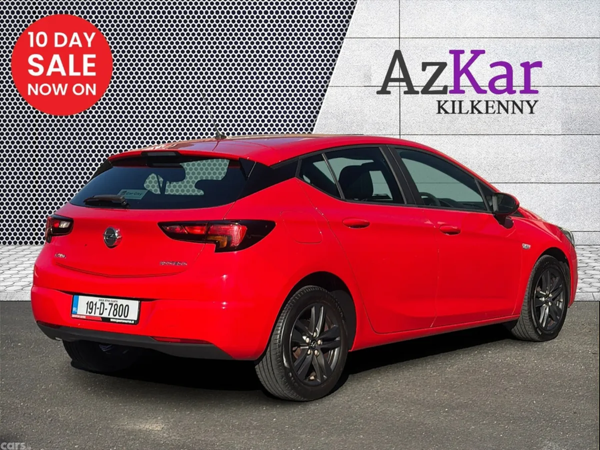 Opel Astra Hatchback, Diesel, 2019, Red