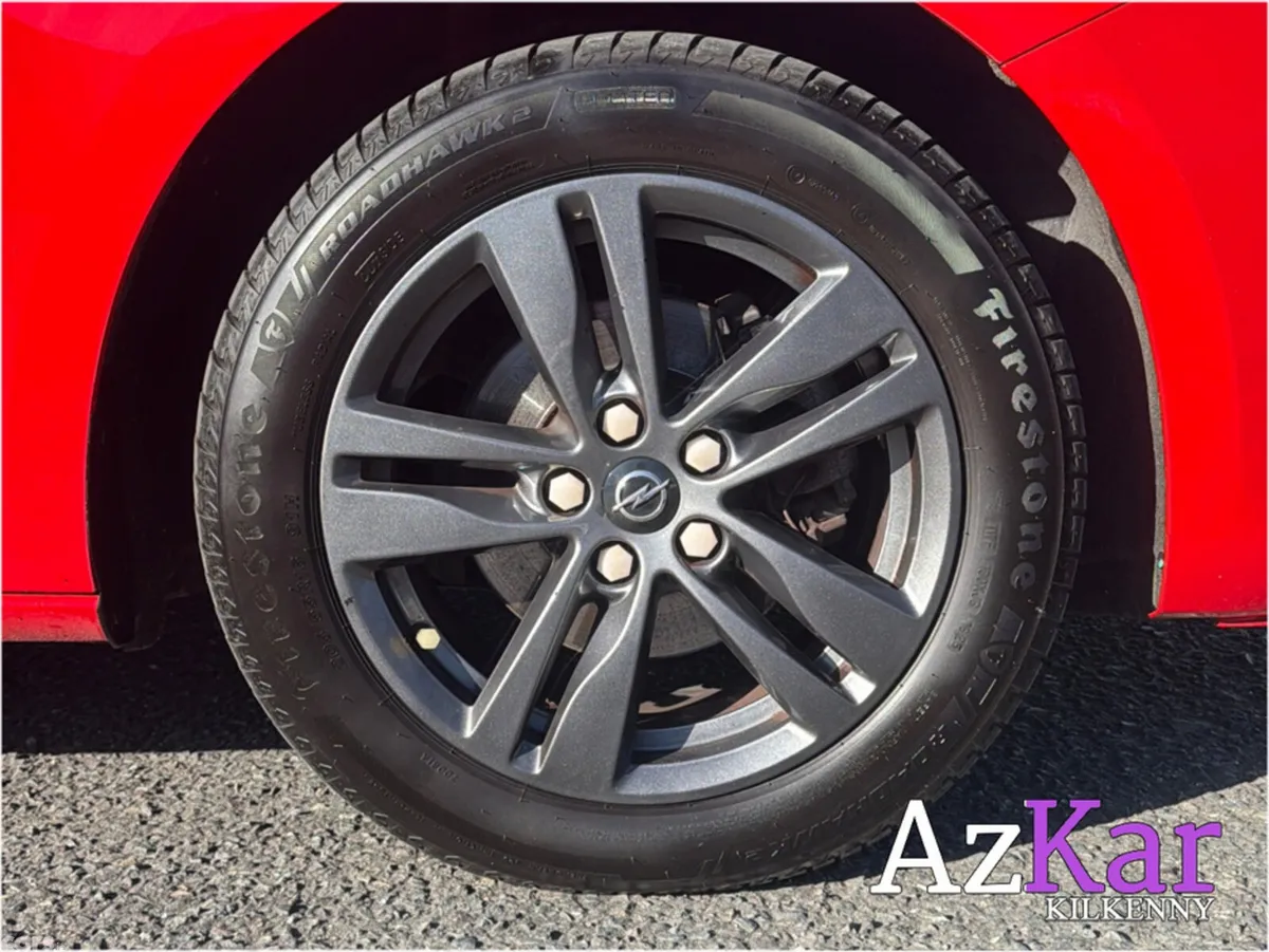Opel Astra Hatchback, Diesel, 2019, Red