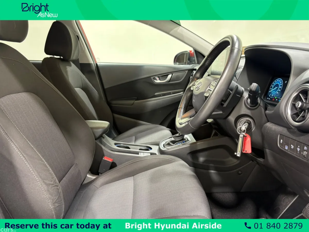Hyundai KONA MPV, Petrol Hybrid, 2022, Red