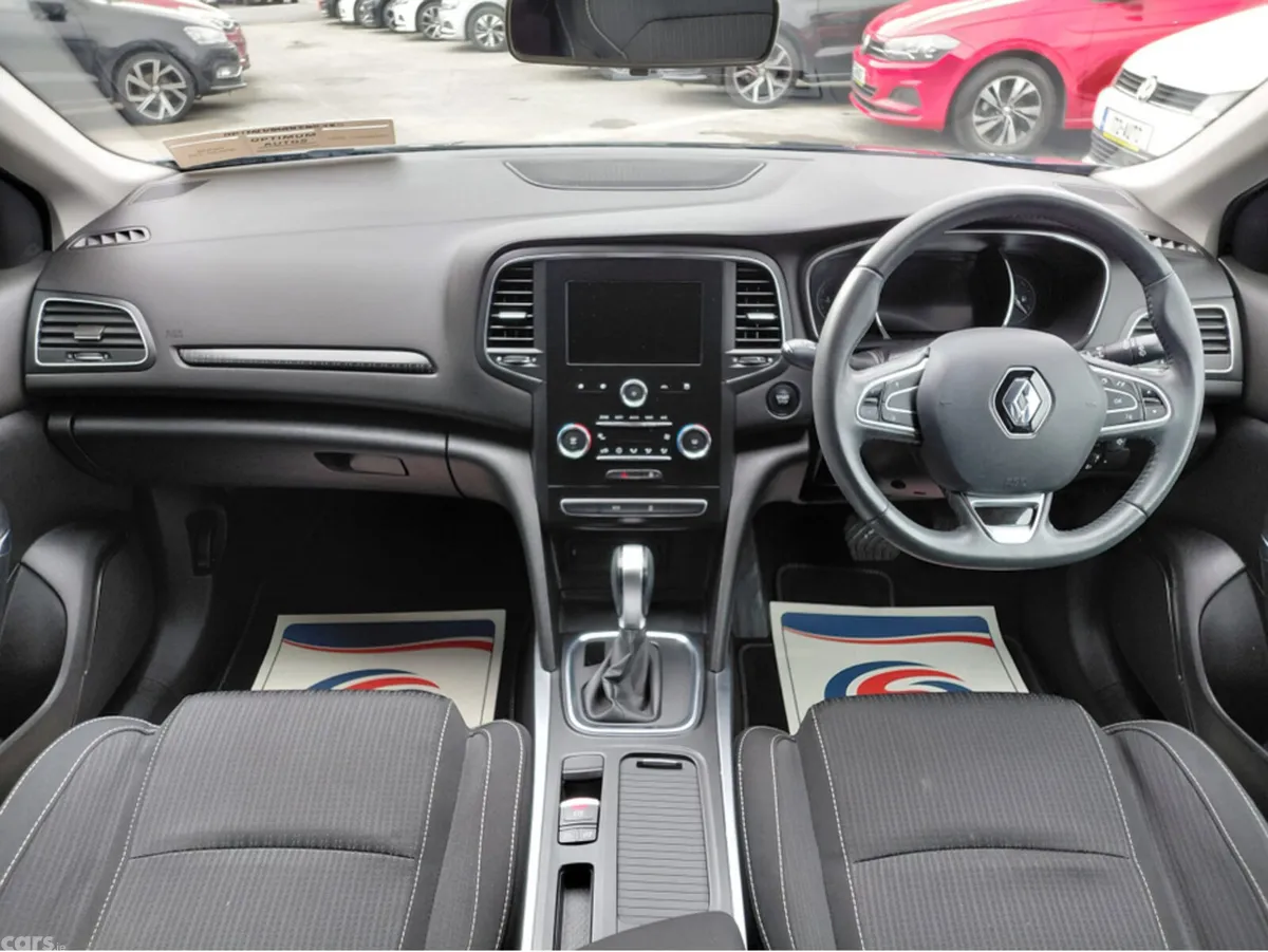 Renault Megane Hatchback, Petrol, 2019, Blue