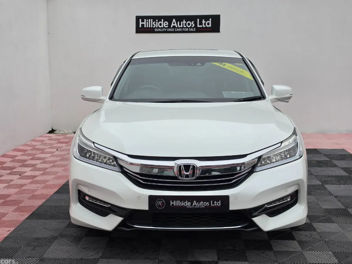 Honda Accord Saloon, Petrol Hybrid, 2017, White