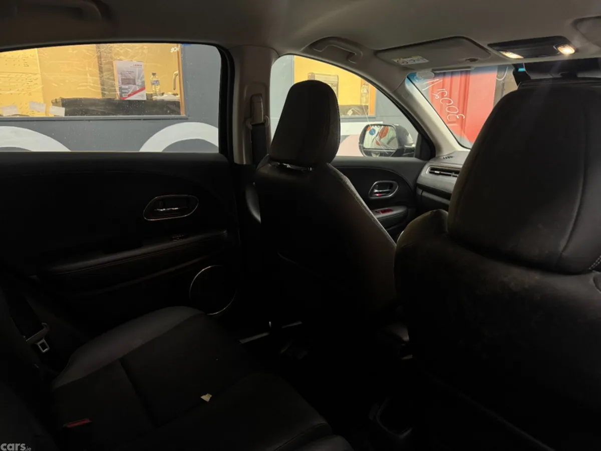 Honda Vezel SUV, Petrol Hybrid, 2018, Black
