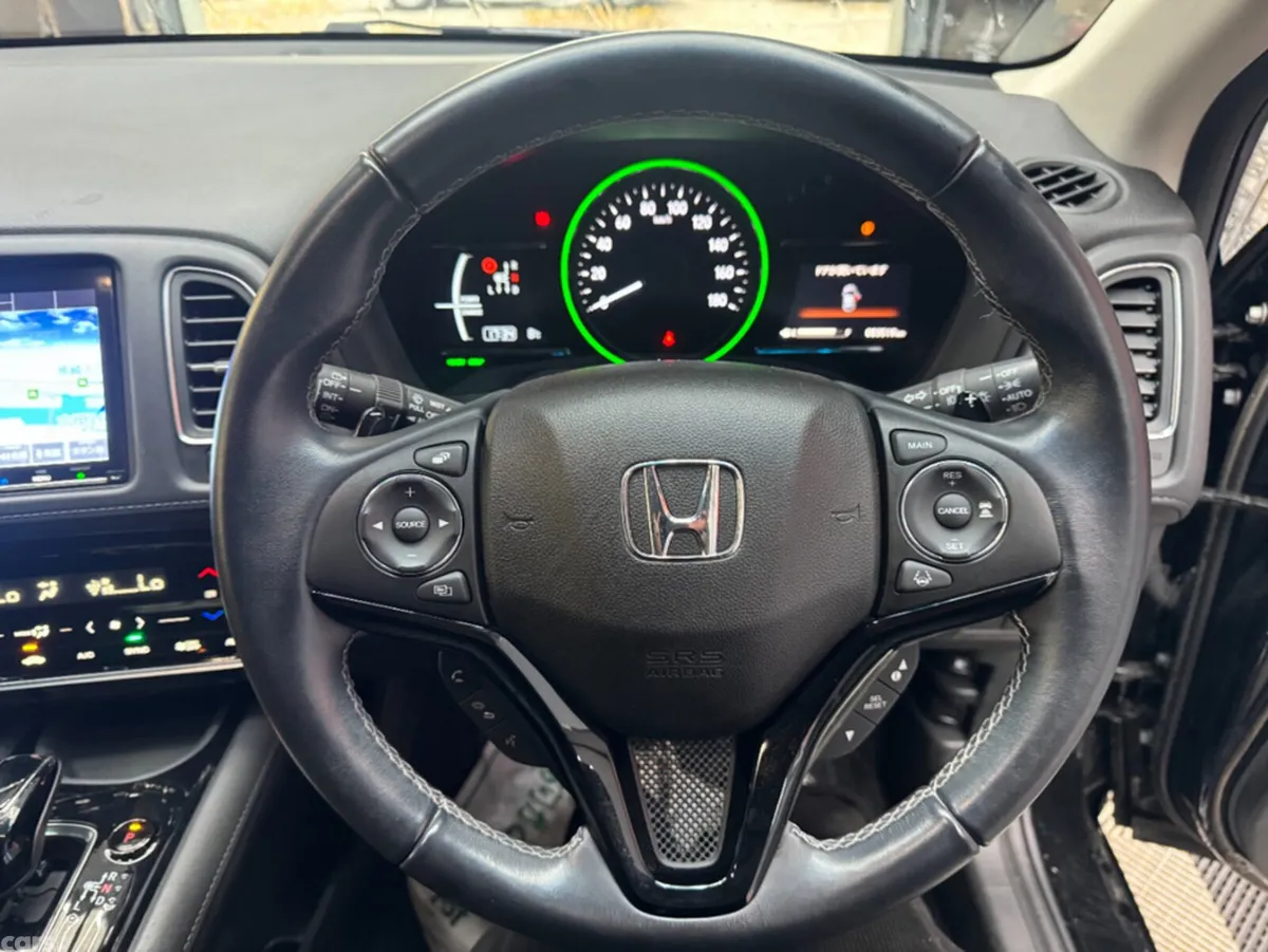 Honda Vezel SUV, Petrol Hybrid, 2020, Black