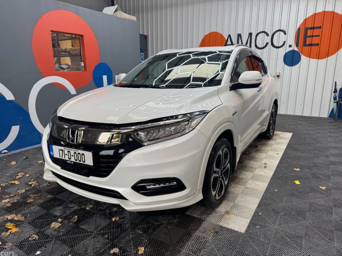 Honda Vezel SUV, Petrol, 2017, White