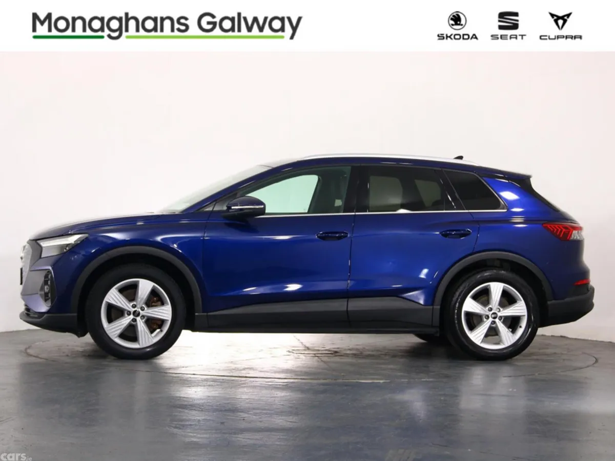 Audi Q4 e-tron SUV, Electric, 2023, Blue