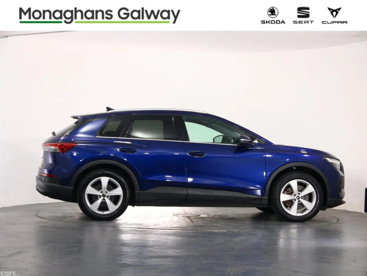 Audi Q4 e-tron SUV, Electric, 2023, Blue