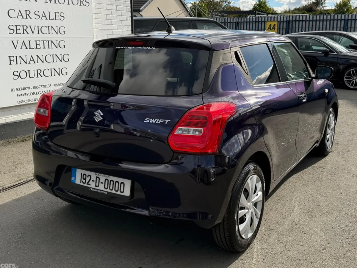 Suzuki Swift Hatchback, Petrol, 2019, Purple