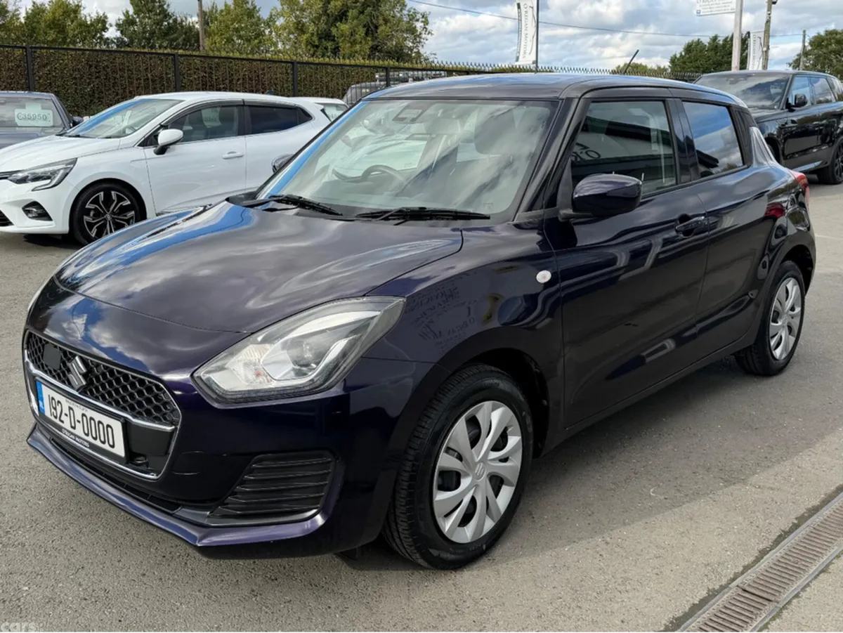 Suzuki Swift Hatchback, Petrol, 2019, Purple