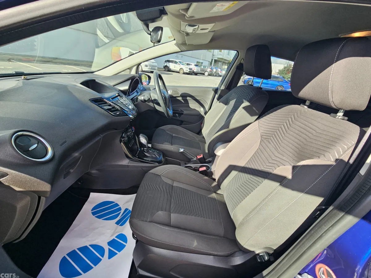 Ford Fiesta Hatchback, Petrol, 2015, Blue