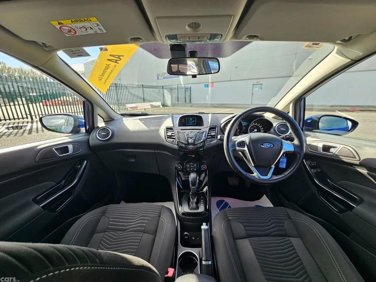 Ford Fiesta Hatchback, Petrol, 2015, Blue