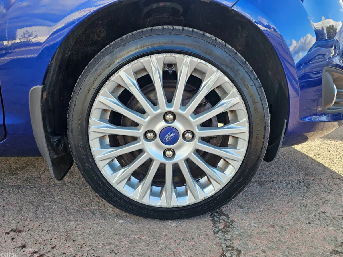 Ford Fiesta Hatchback, Petrol, 2015, Blue