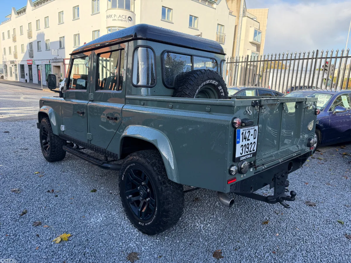 Land Rover Defender SUV, Diesel, 2014, Green