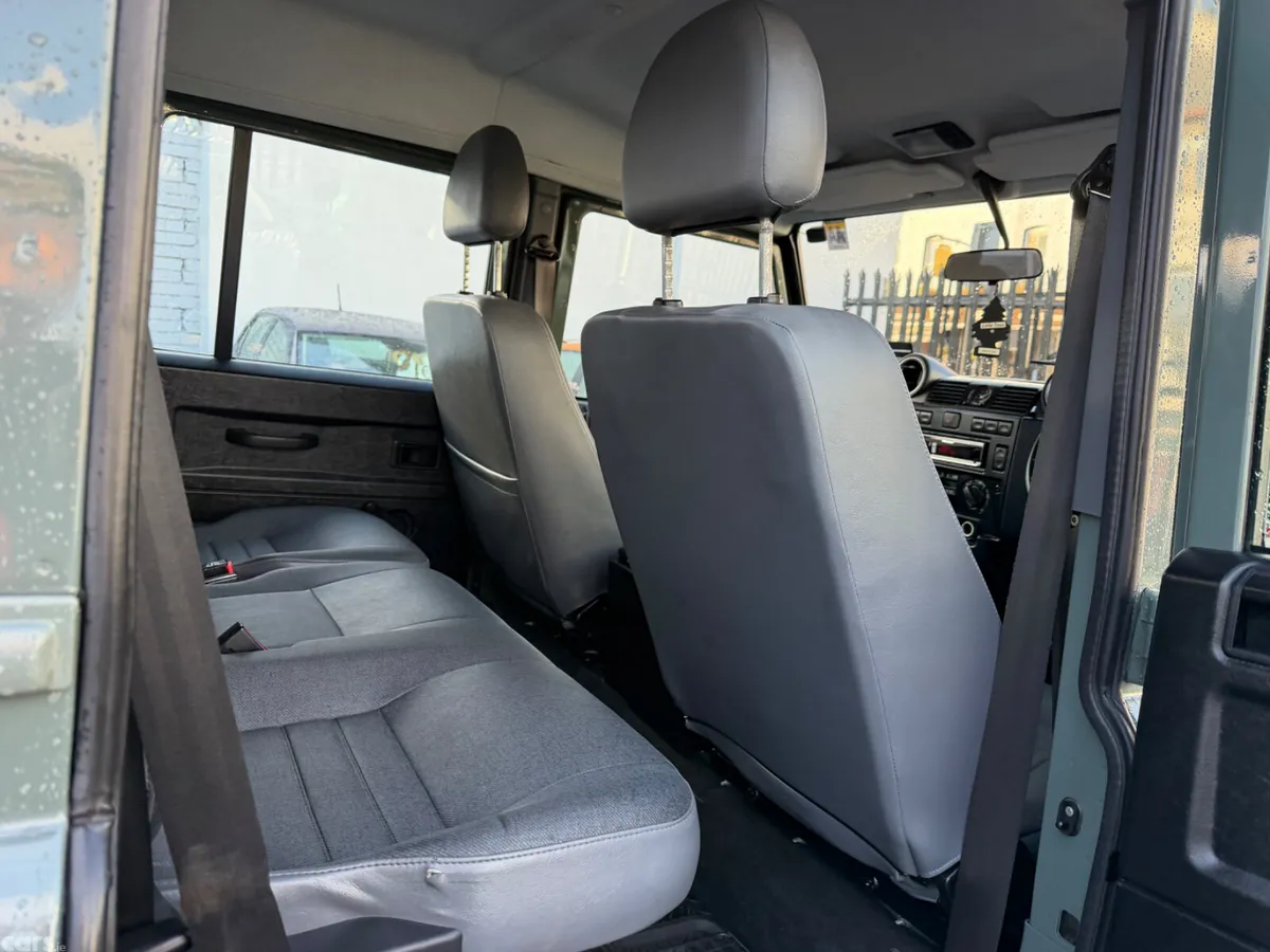 Land Rover Defender SUV, Diesel, 2014, Green