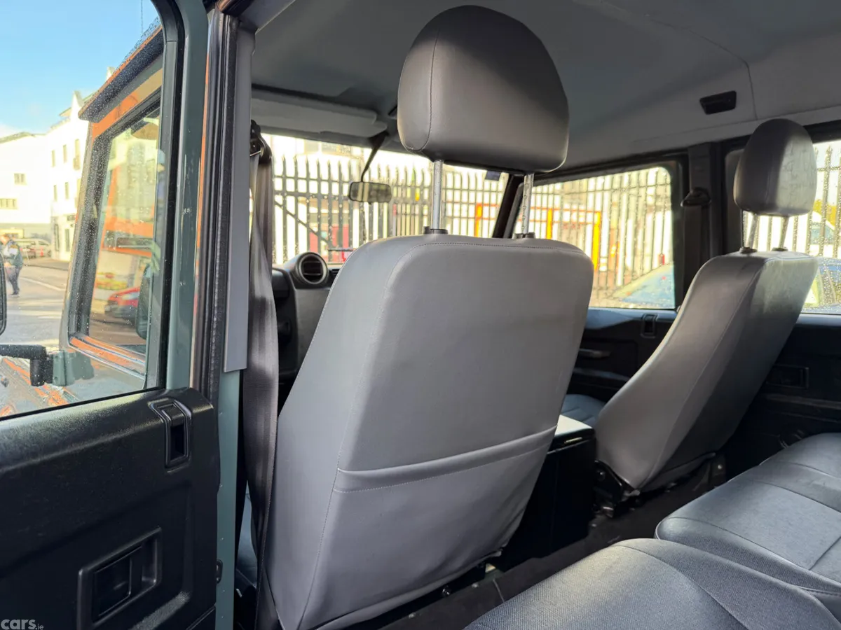 Land Rover Defender SUV, Diesel, 2014, Green