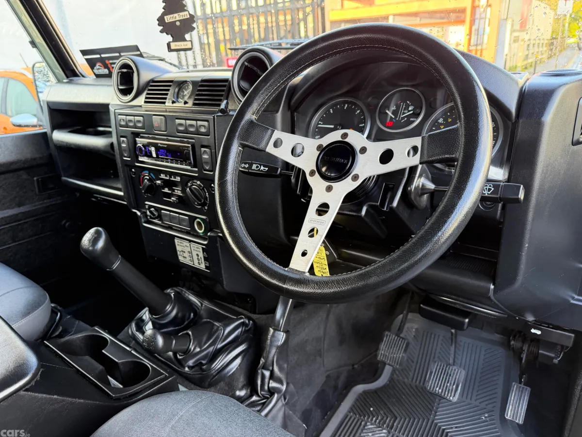 Land Rover Defender SUV, Diesel, 2014, Green