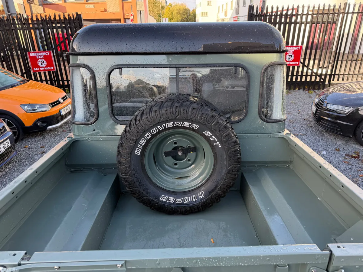 Land Rover Defender SUV, Diesel, 2014, Green