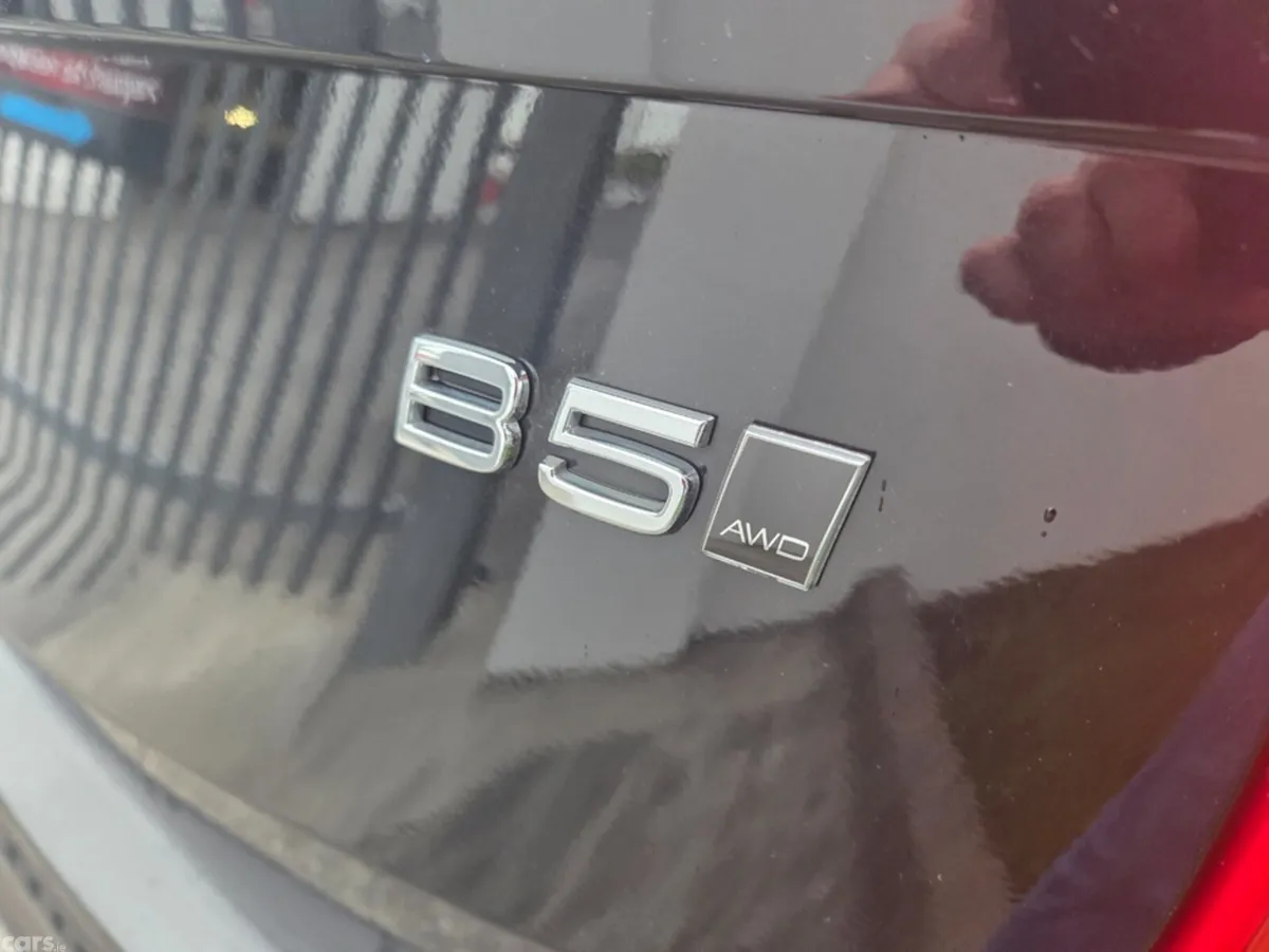 Volvo XC90 MPV, Diesel, 2021, Black