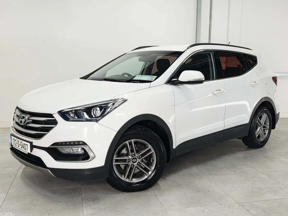 Hyundai Santa Fe SUV, Diesel, 2017, White