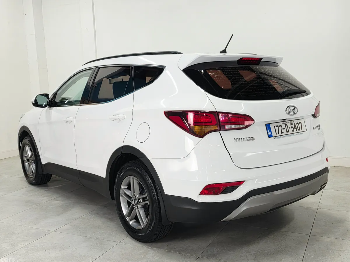 Hyundai Santa Fe SUV, Diesel, 2017, White