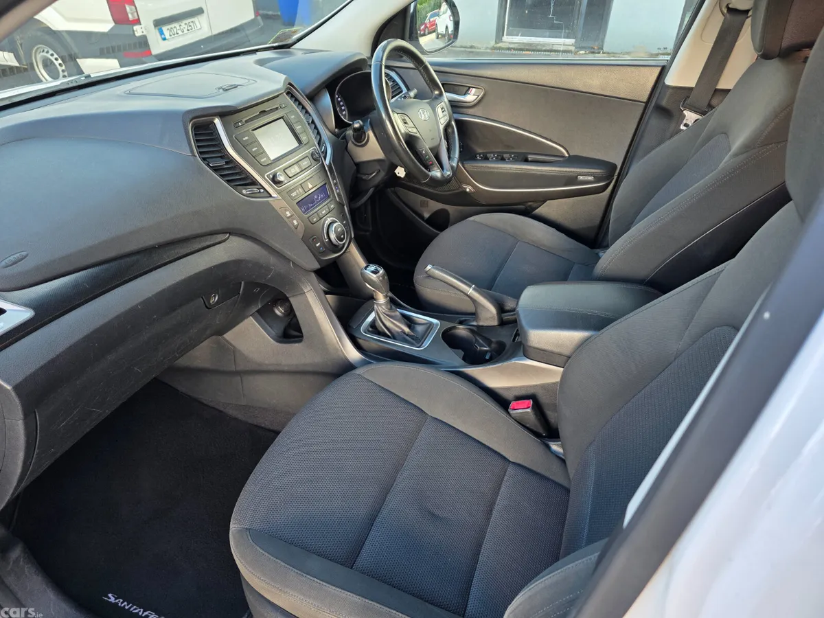 Hyundai Santa Fe SUV, Diesel, 2017, White
