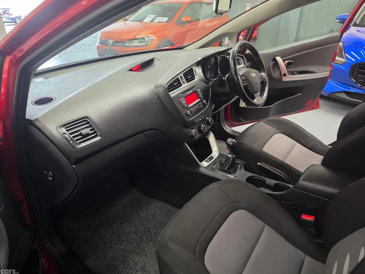 Kia Ceed Estate, Diesel, 2015, Red