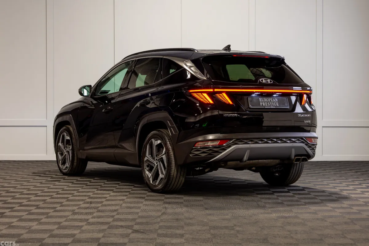 Hyundai Tucson SUV, Petrol Hybrid, 2021, Black