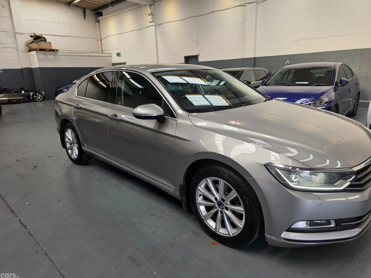 Volkswagen Passat Saloon, Diesel, 2015, Silver