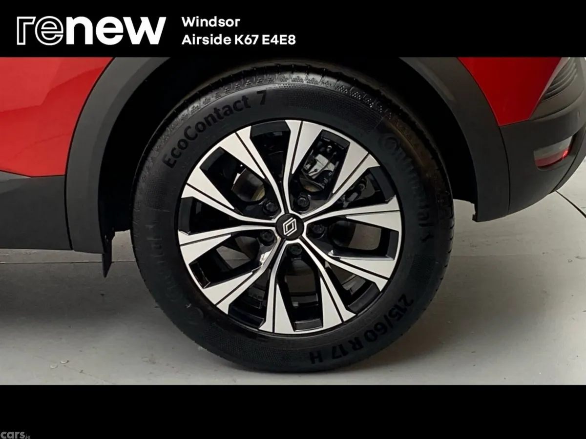 Renault Captur Hatchback, Petrol, 2026, Red