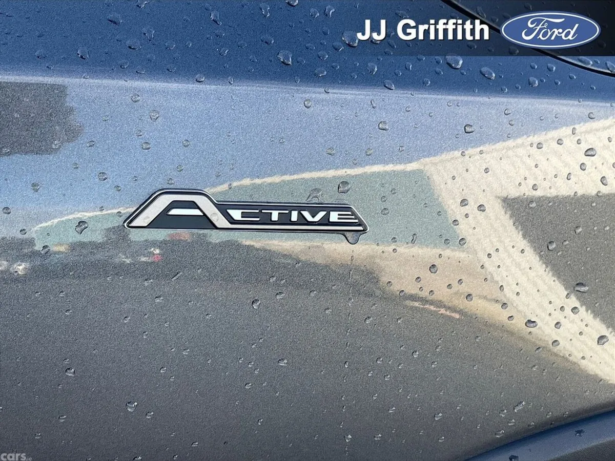 Ford Focus Hatchback, Petrol Hybrid, 2024, Grey