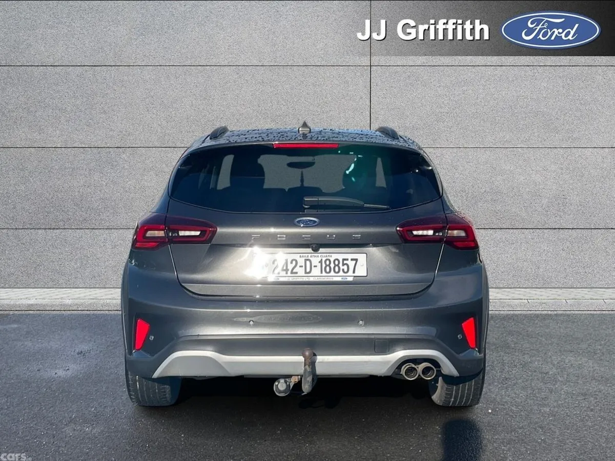 Ford Focus Hatchback, Petrol Hybrid, 2024, Grey