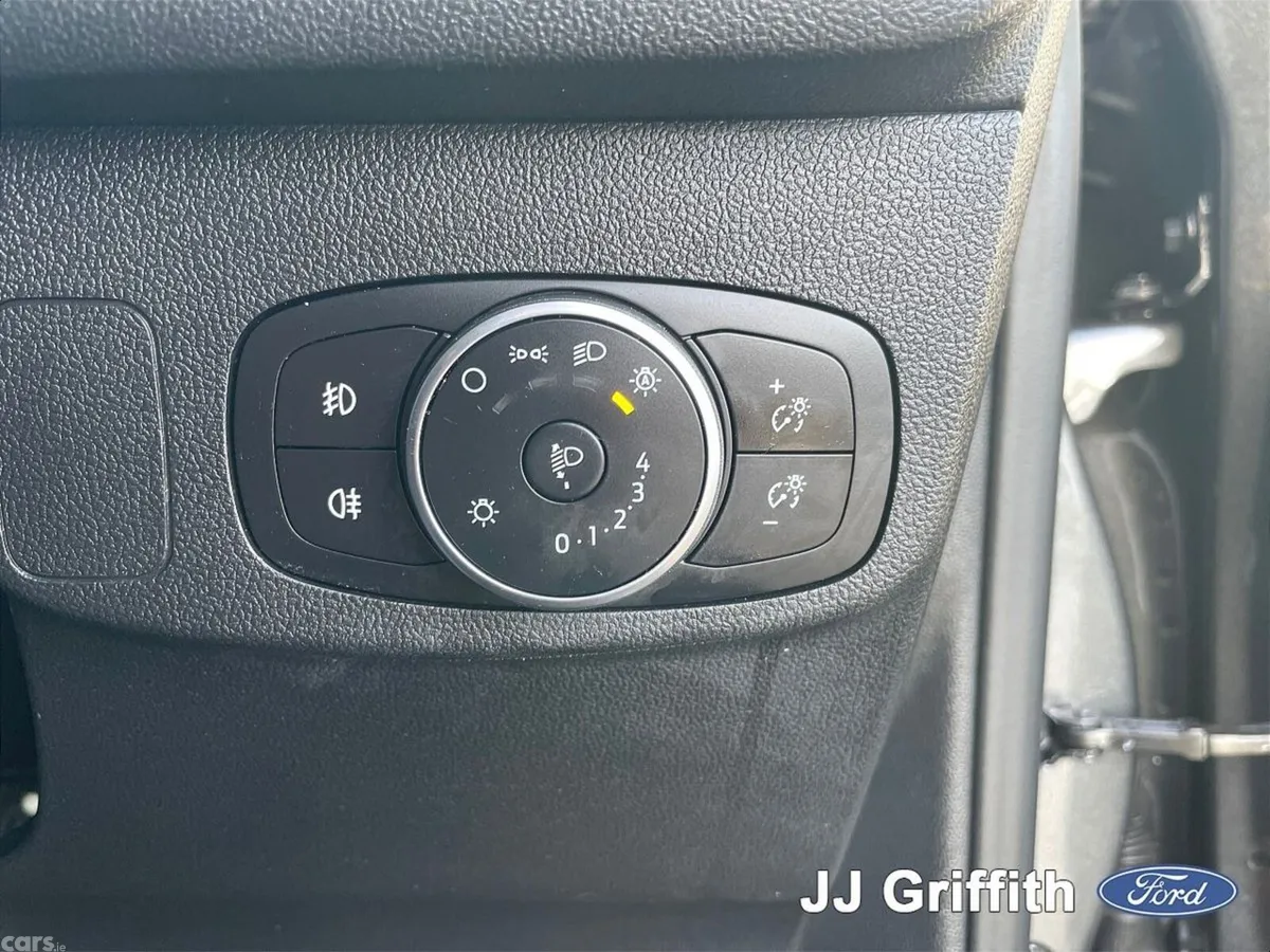 Ford Focus Hatchback, Petrol Hybrid, 2024, Grey