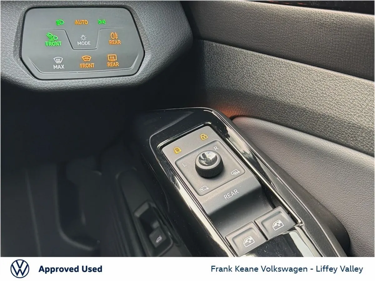 Volkswagen ID.4 SUV, Electric, 2024, White
