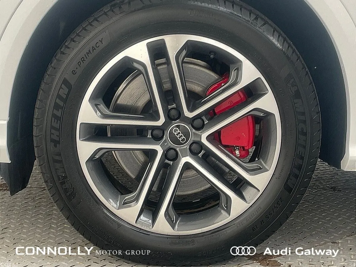 Audi Q5 SUV, Petrol Plug-in Hybrid, 2027, White