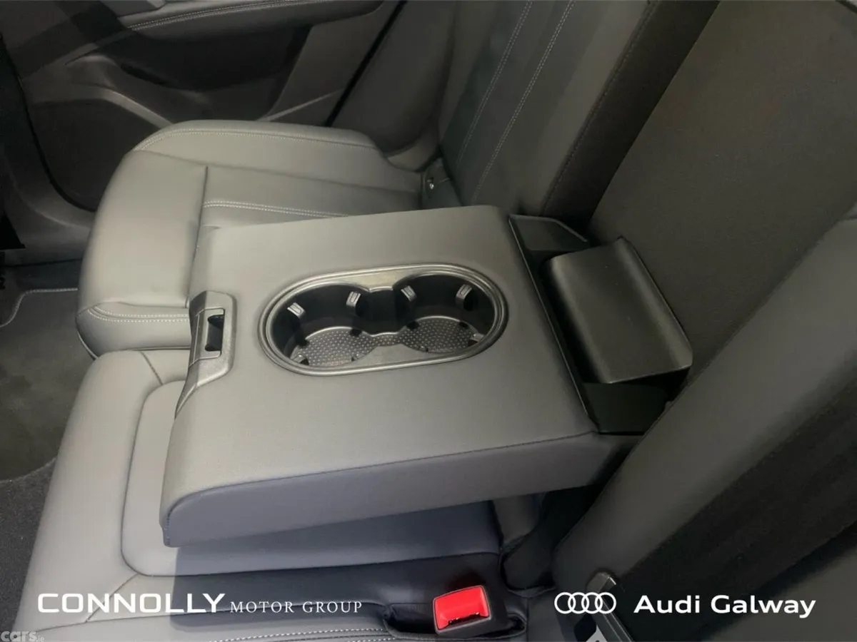 Audi Q5 SUV, Petrol Plug-in Hybrid, 2027, White